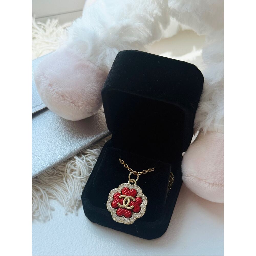 🎁BOGO Sale! Vintage ONLY 1!CHANEL lucky 🍀 Upcycled Necklace